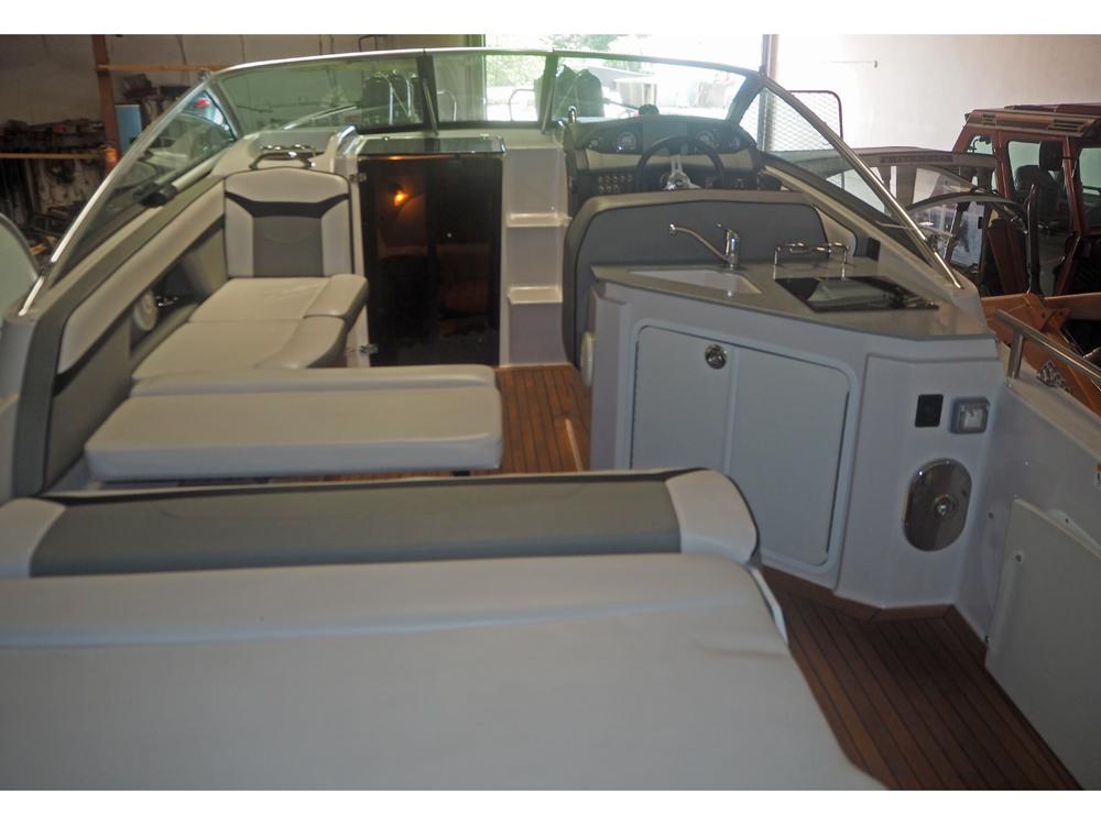 Stuurhuis, Accommodatie